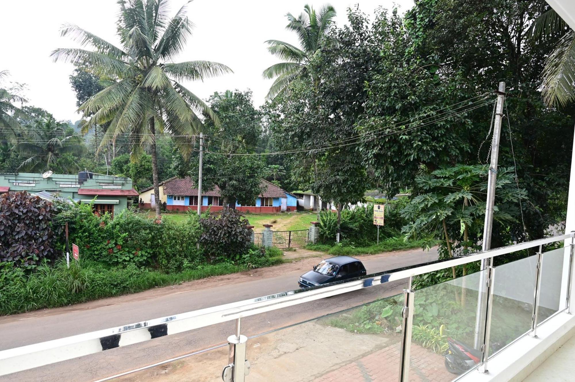 Villa Grand Misty Heaven Madikeri Esterno foto