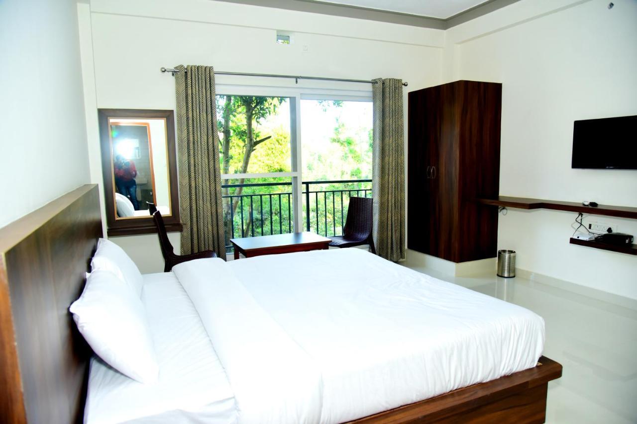 Villa Grand Misty Heaven Madikeri Esterno foto